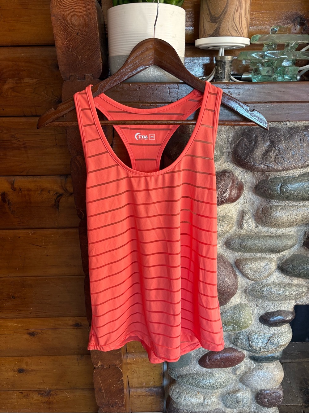 ZYIA Active Havana Coral Striped Mesh Racerback Tank Top M